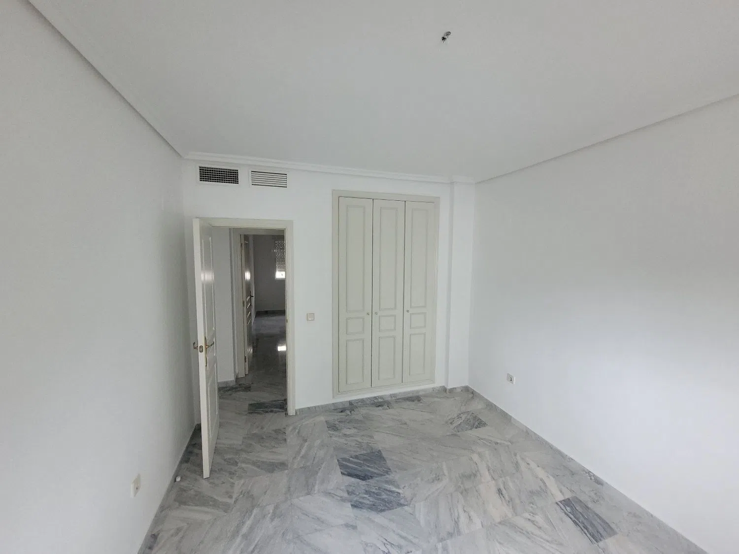 Piso en Barrio Arroyo - Santa Justa - Foto 3