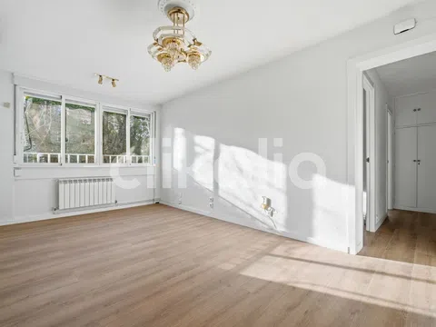 Piso en calle Jimena