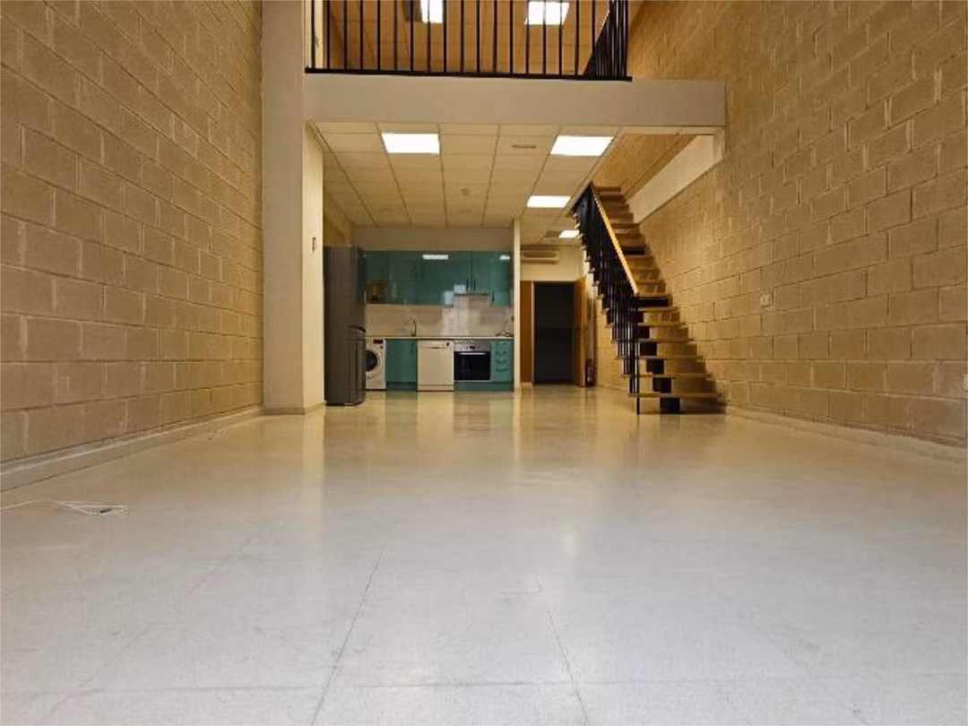 Piso en  Avenida de la Industria 13 - Foto 9