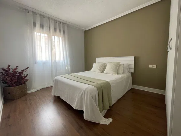 Piso en calle Aureliano San Román, 33 - Foto 4