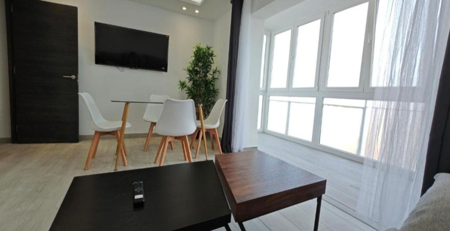 Piso en calle Héroe de Sostoa, 72 - Foto 2