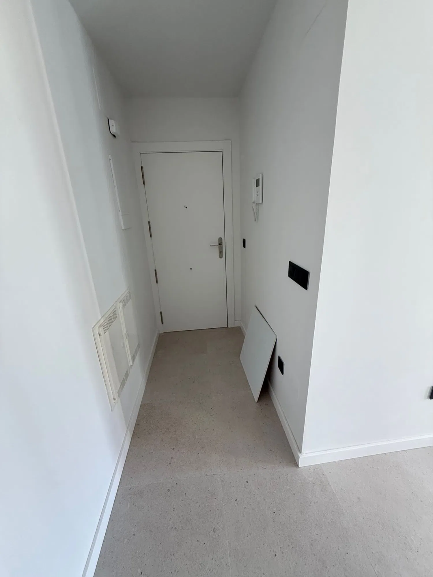 Piso en avenida Don Juan de Borbon, 48 - Foto 3