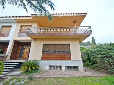 Chalet en  Avinguda de Puig i Cadafalch - Foto 87