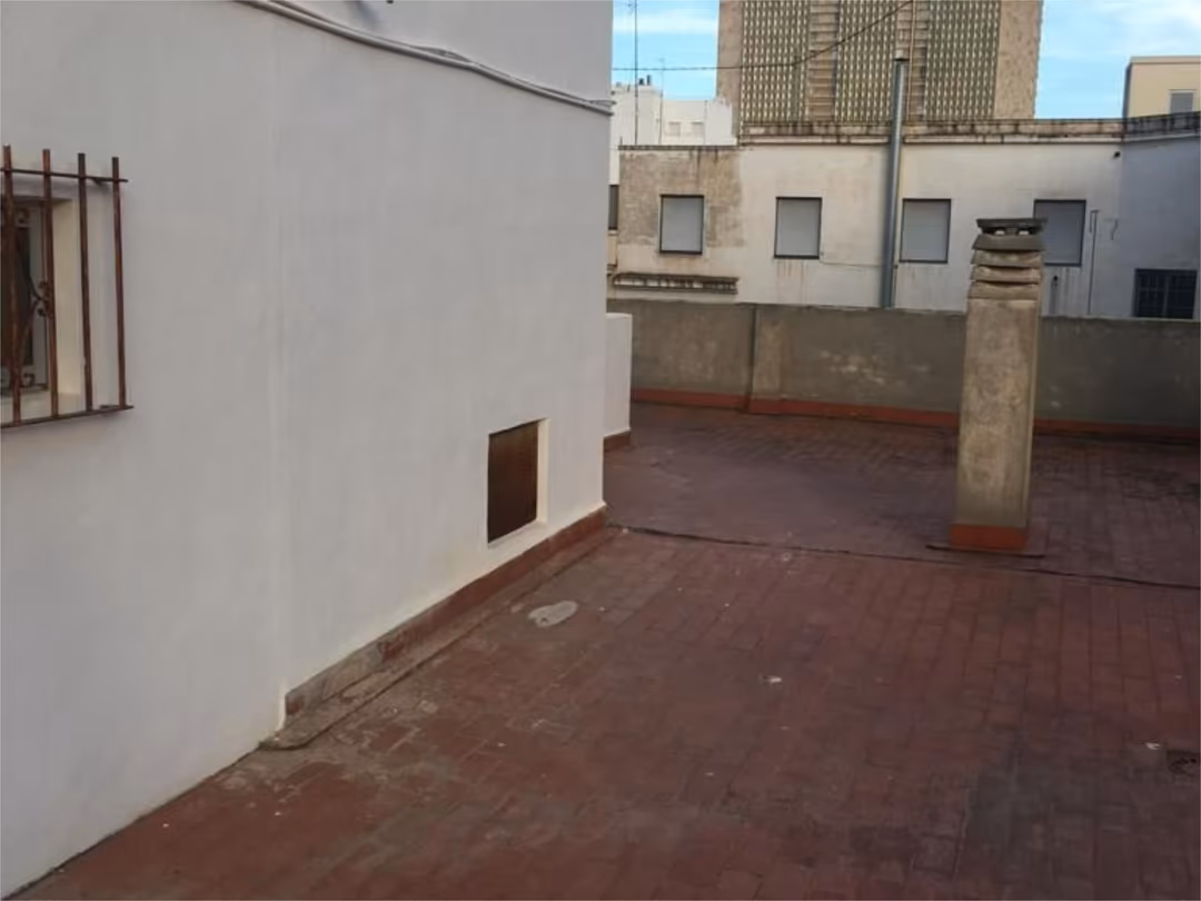 Piso en  Calle Reyes Católicos 9 - Foto 29