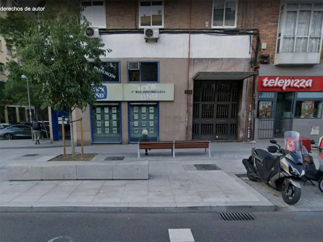 Piso en  Calle del Doctor Esquerdo 172