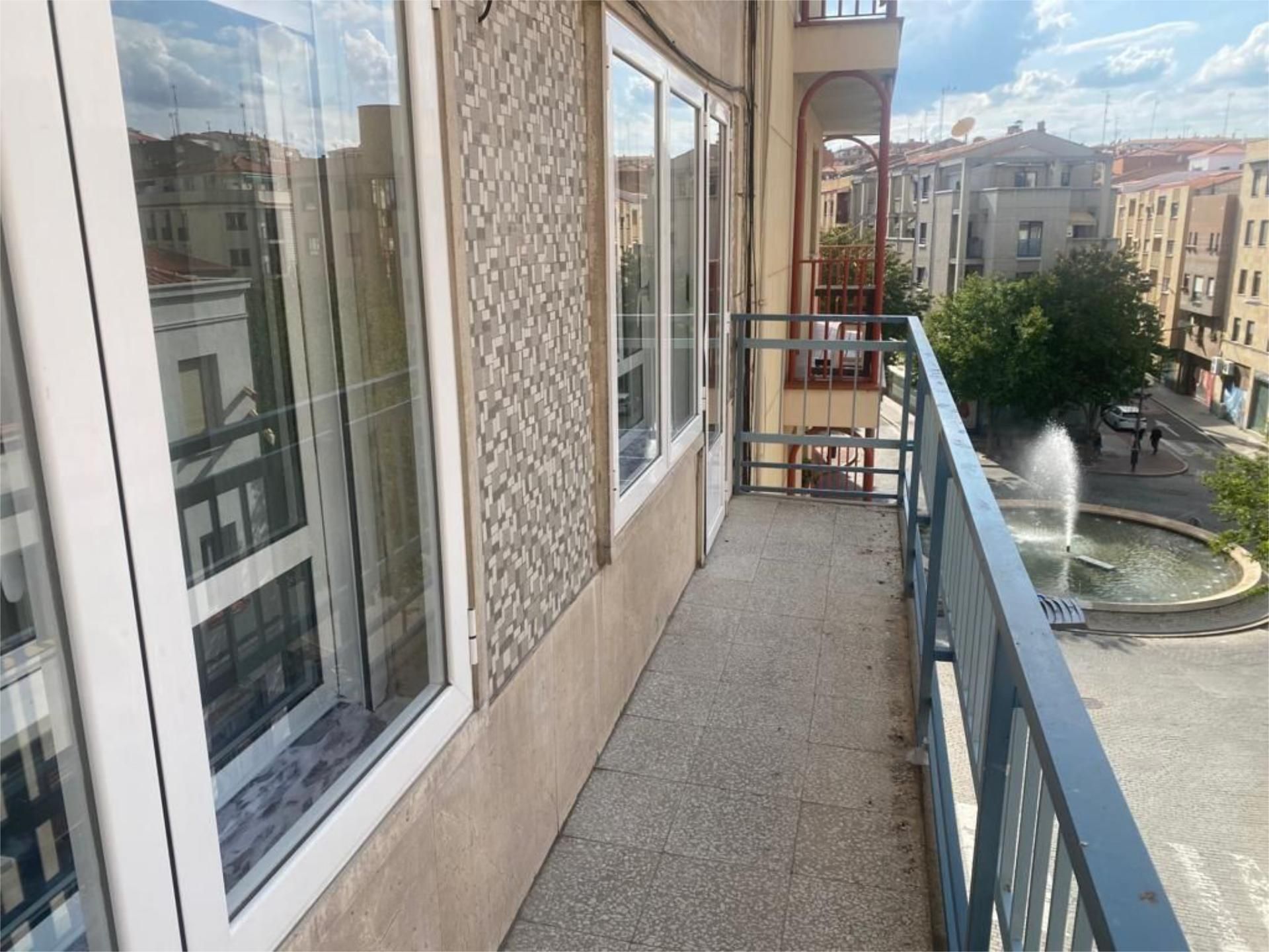 Piso en  Calle Wences Moreno 25 - Foto 9