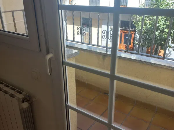 Piso en Calle Castilla, 35 - Foto 2
