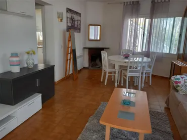 Apartamento en calle Carrer Rei Ferran II 23 - Foto 2