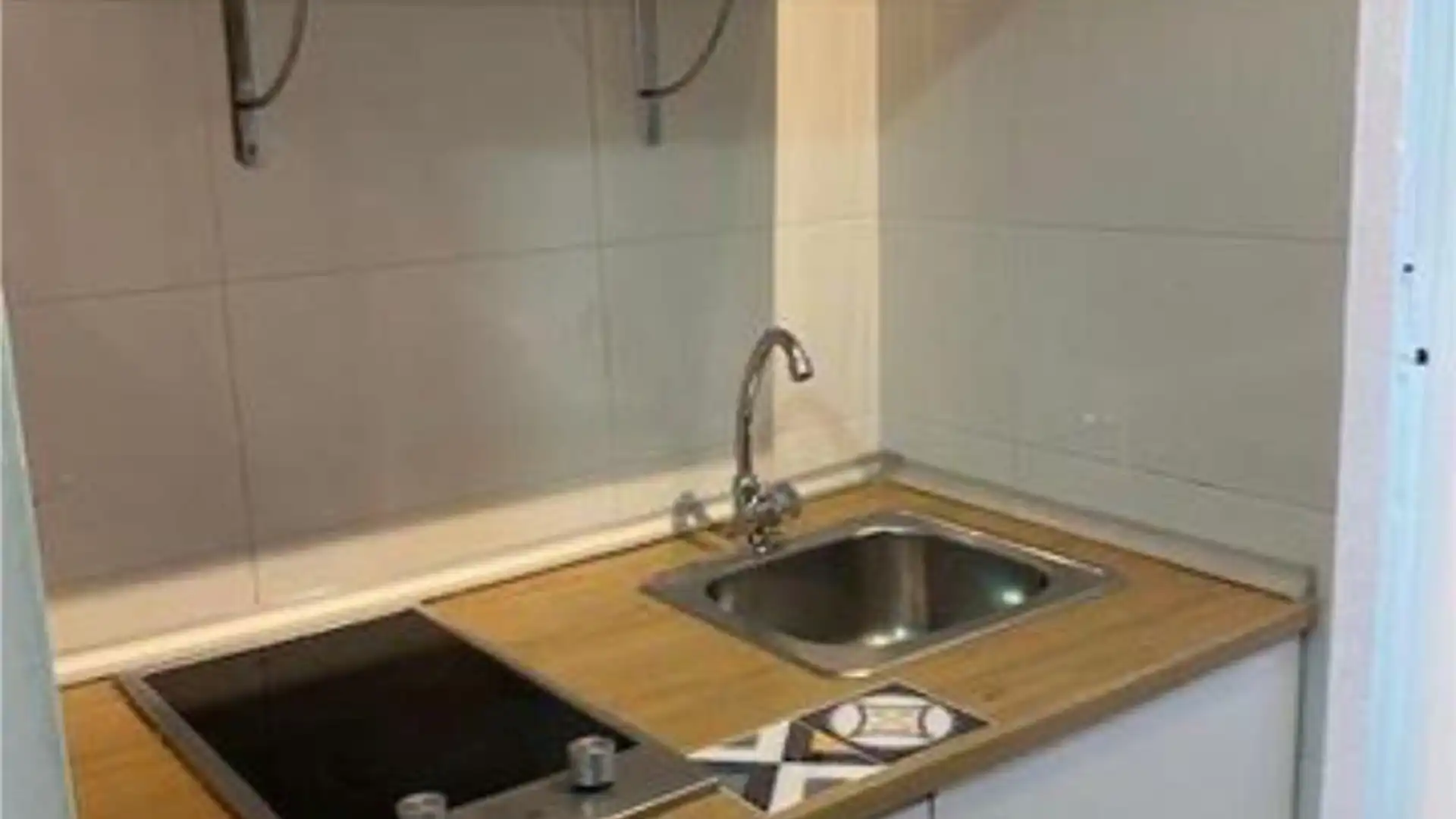 Estudio en Torremolinos centro - Foto 8