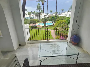 Apartamento en  Urbanización Alcazaba Beach 2 - Foto 6